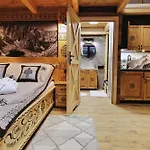 Tatry Mountain Glamp Z Jacuzzi * Zakopane