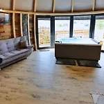 Tatry Mountain Glamp Z Jacuzzi *