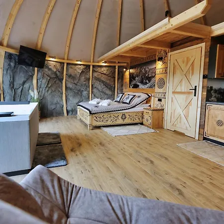 Luxury tent Tatry Mountain Glamp Z Jacuzzi *