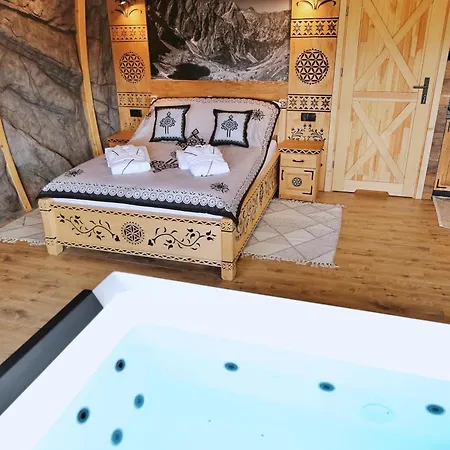 Luxury tent Tatry Mountain Glamp Z Jacuzzi Zakopane