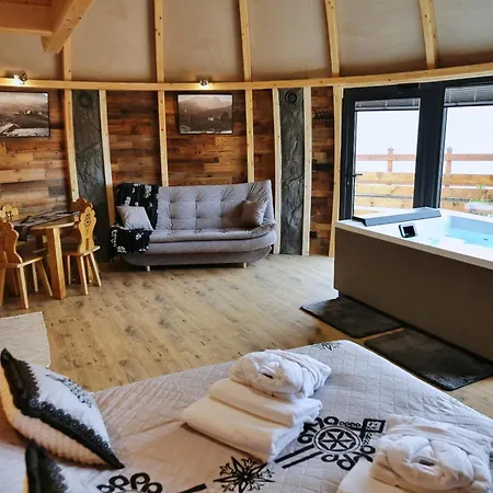 Tatry Mountain Glamp Z Jacuzzi *
