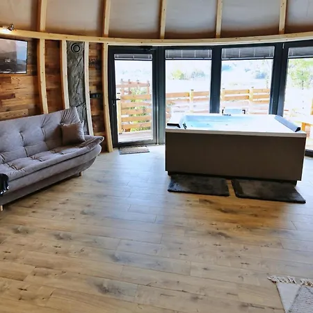 Tatry Mountain Glamp Z Jacuzzi *