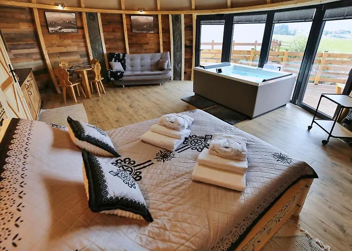 Tatry Mountain Glamp Z Jacuzzi *