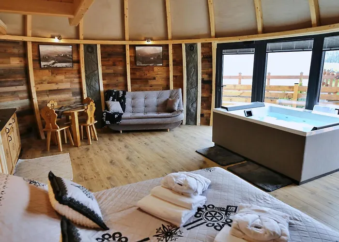 Tatry Mountain Glamp Z Jacuzzi *