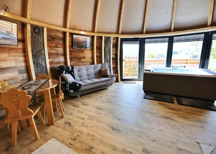 Tatry Mountain Glamp Z Jacuzzi * Zakopane