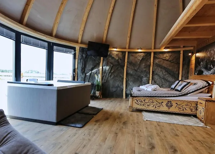 Tatry Mountain Glamp Z Jacuzzi * Zakopane