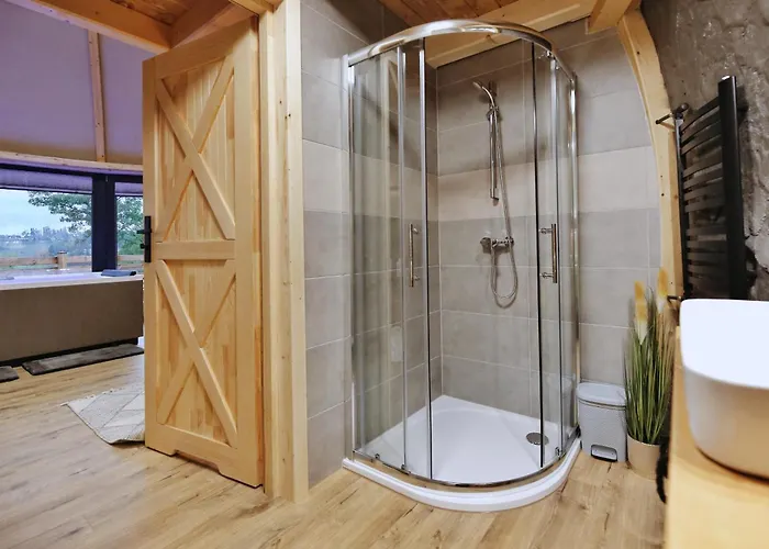 Luksusowy namiot Tatry Mountain Glamp Z Jacuzzi