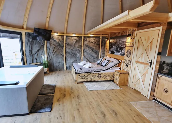 Tatry Mountain Glamp Z Jacuzzi Luksusowy namiot Zakopane